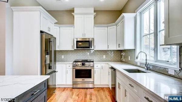 $5,200 | 117 Valley Road, Unit 3, Montclair, NJ 07042