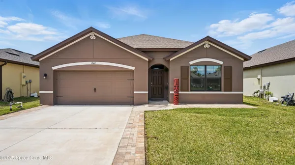 $2,800 | 1742 Saxton Road, Cocoa, FL 32926
