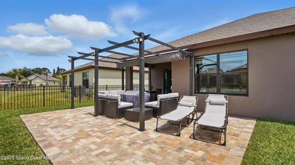 $2,800 | 1742 Saxton Road, Cocoa, FL 32926