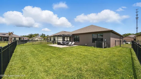 $2,800 | 1742 Saxton Road, Cocoa, FL 32926