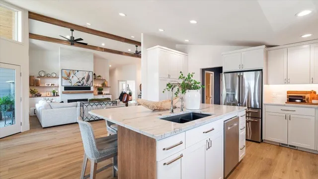 $1,099,000 | 1213 East Fireside Lane, Spokane, WA 99208