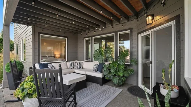 $1,099,000 | 1213 East Fireside Lane, Spokane, WA 99208