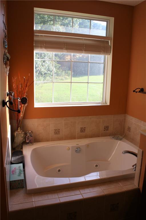 9594 Buckskin Road Spencer, IN 47460 - Photo 13 of 33 Gallery Image 13