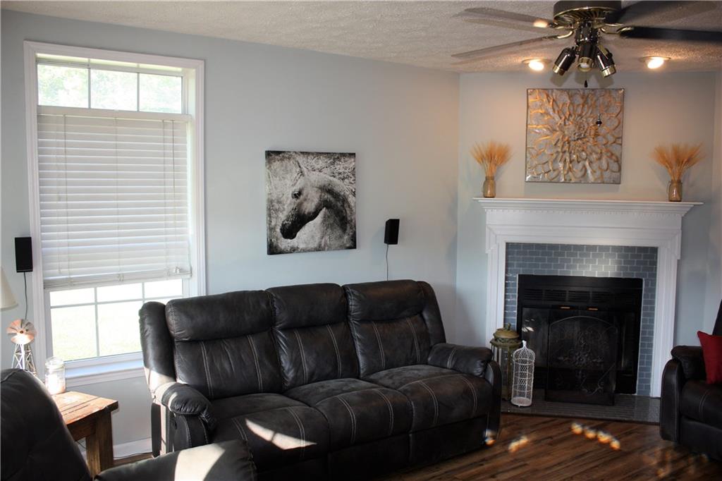 9594 Buckskin Road Spencer, IN 47460 - Photo 6 of 33 Gallery Image 6
