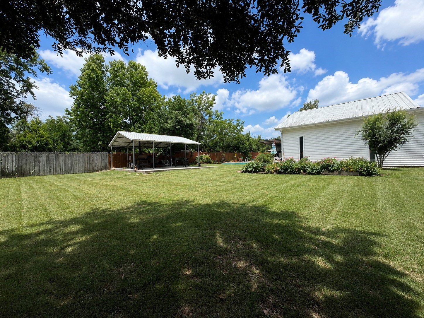 416 Division Street Jewett, TX 75846 - Photo 29 of 38 a view of house with garden space
