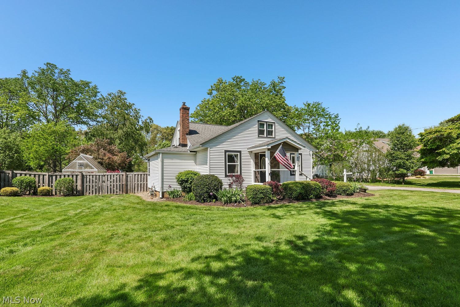 8203 Plains Road Mentor, OH 44060 - Photo 3 of 49