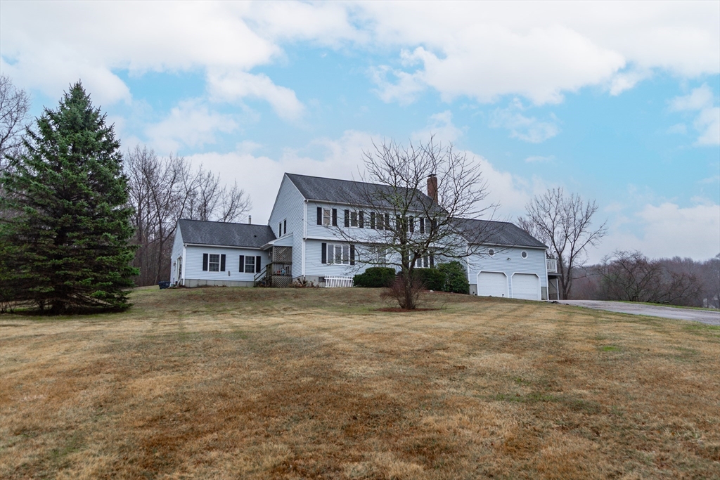 14 Carpenter Hill Road, Unit A Mendon, MA 01756 - Photo 1 of 42