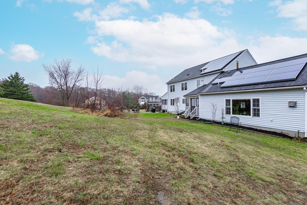 14 Carpenter Hill Road, Unit A Mendon, MA 01756 - Photo 6 of 42