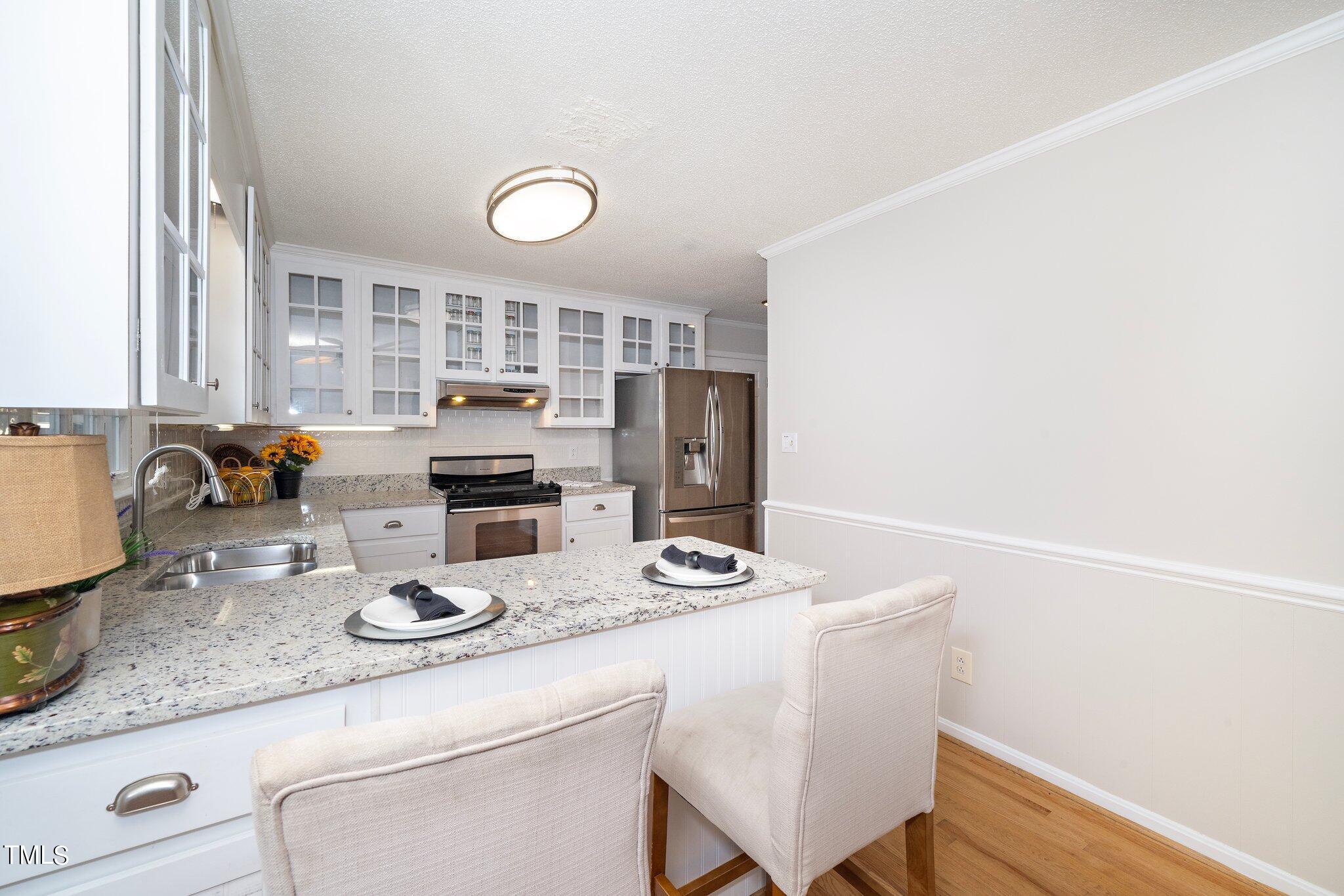 5705 Timber Ridge Drive Raleigh, NC 27609 - Photo 10 of 31 17-web-or-mls-5705 Timber RIdge Dr (10 o