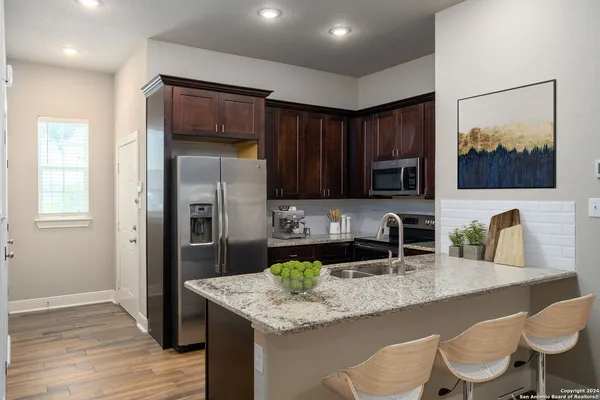 $1,645 | 3067 View Ridge Drive, Unit 10, Spring Branch, TX 78070