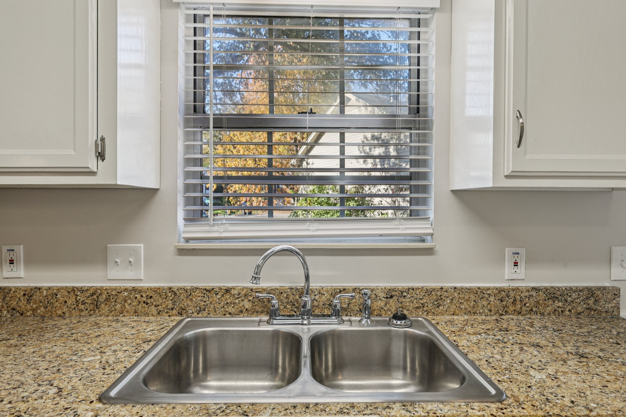 1440 Hunters Branch Road Antioch, TN 37013 - Photo 12 of 35