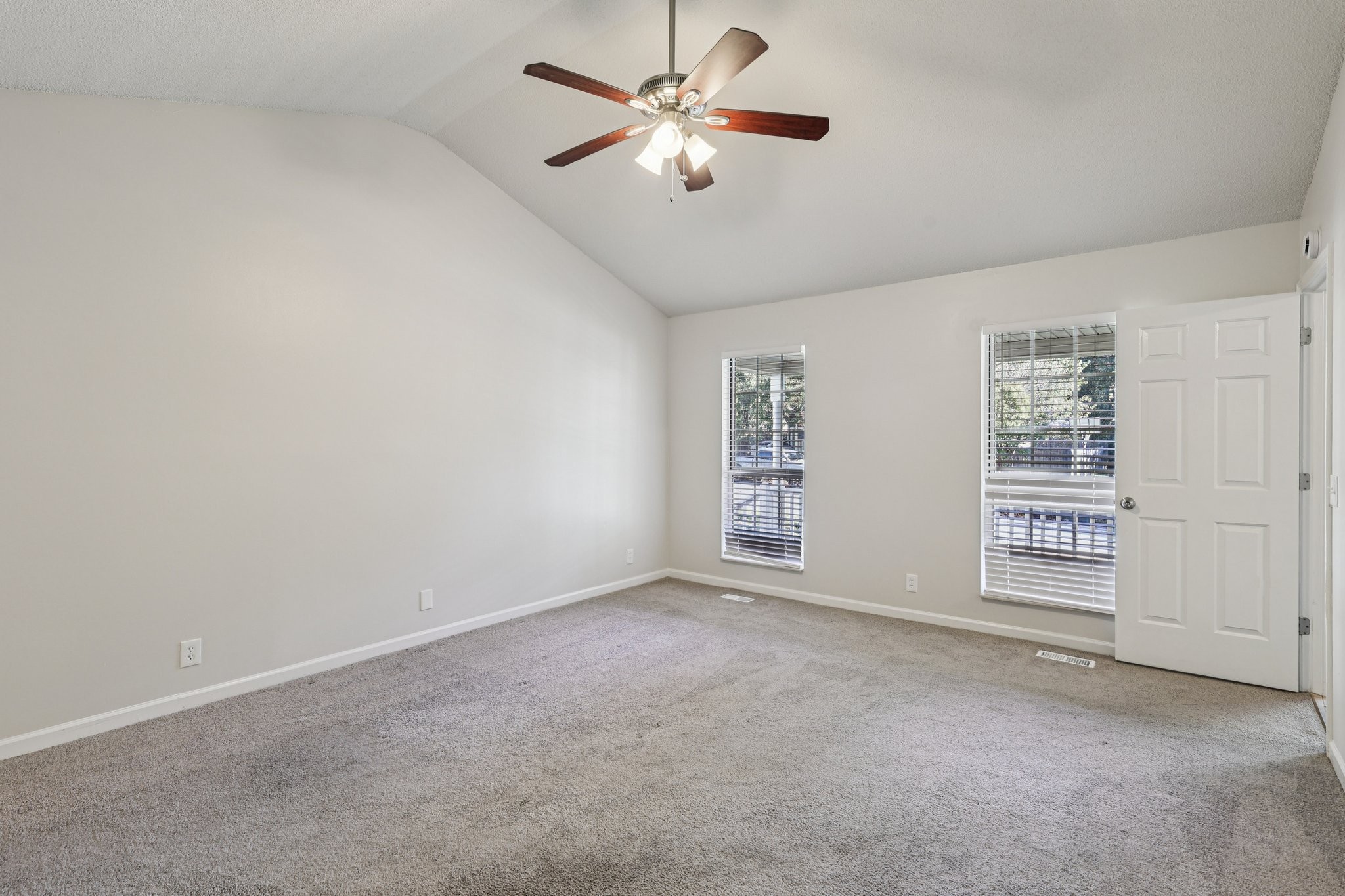 1440 Hunters Branch Road Antioch, TN 37013 - Photo 14 of 35