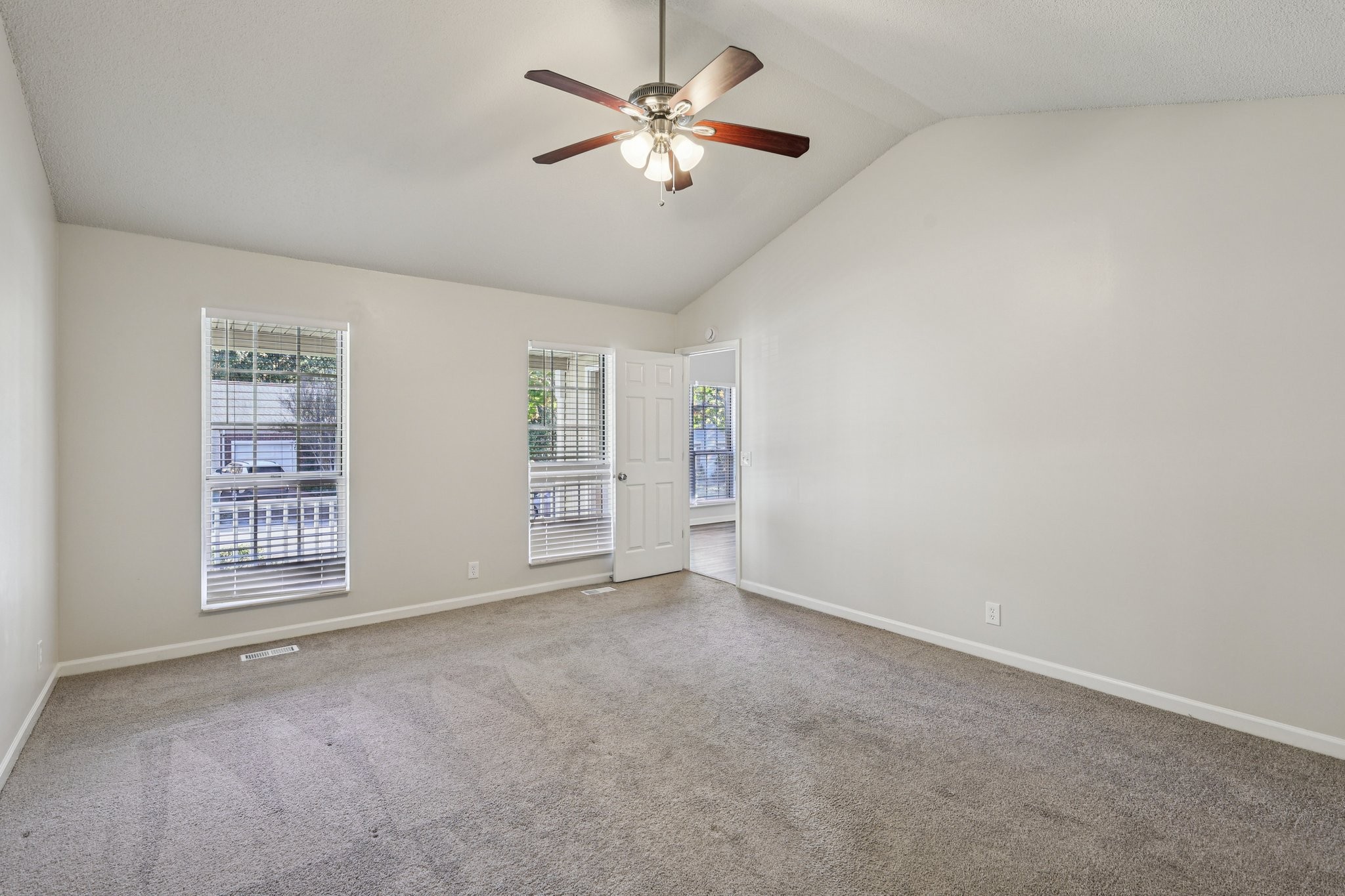 1440 Hunters Branch Road Antioch, TN 37013 - Photo 15 of 35