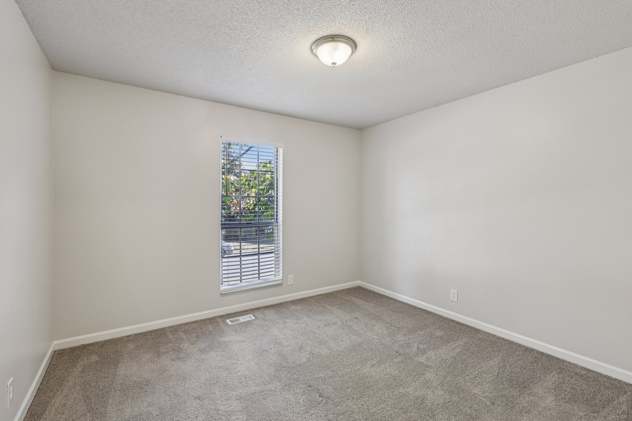 1440 Hunters Branch Road Antioch, TN 37013 - Photo 24 of 35