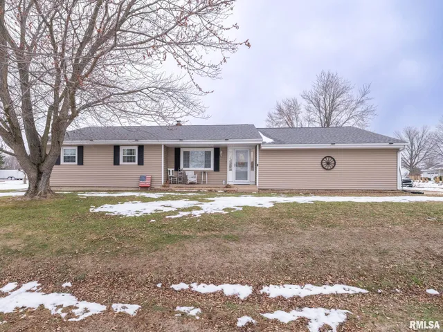 $269,000 | 14111 Grandview Drive, Manito, IL 61546