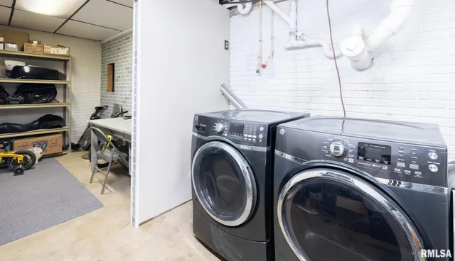 $269,000 | 14111 Grandview Drive, Manito, IL 61546