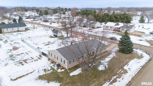 $269,000 | 14111 Grandview Drive, Manito, IL 61546