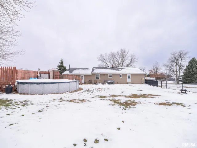 $269,000 | 14111 Grandview Drive, Manito, IL 61546