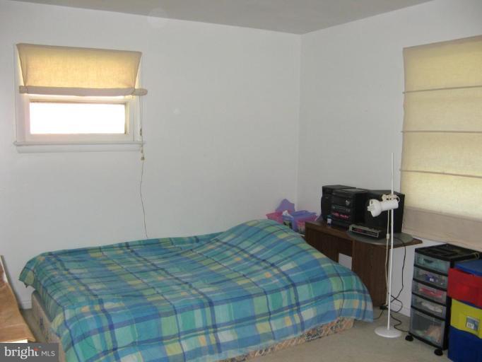 6801 Jerome Street Springfield, VA 22150 - Photo 6 of 18 Bedroom #1