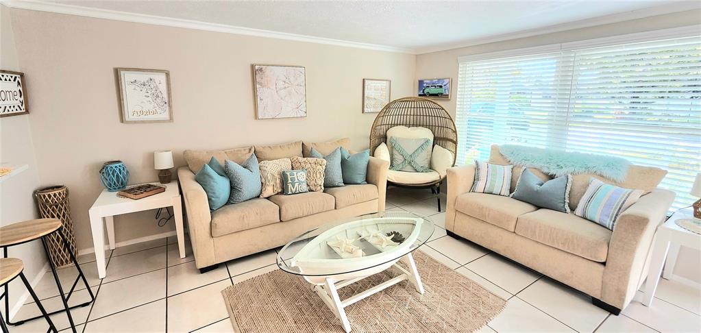 1027 Sunrise Road Venice, FL 34293 - Photo 9 of 53 Gallery Image 9