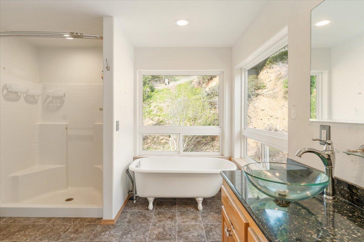 23500 Little Slate Creek Road Lakehead, CA 96051 - Photo 14 of 33 14-23500 Little Slate Creek Rd 14