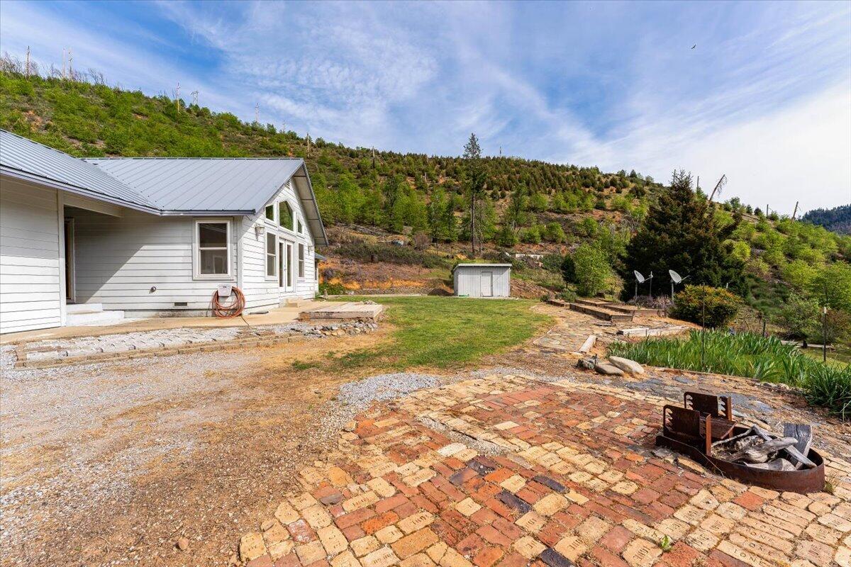 23500 Little Slate Creek Road Lakehead, CA 96051 - Photo 25 of 33 22-23500 Little Slate Creek Rd 22