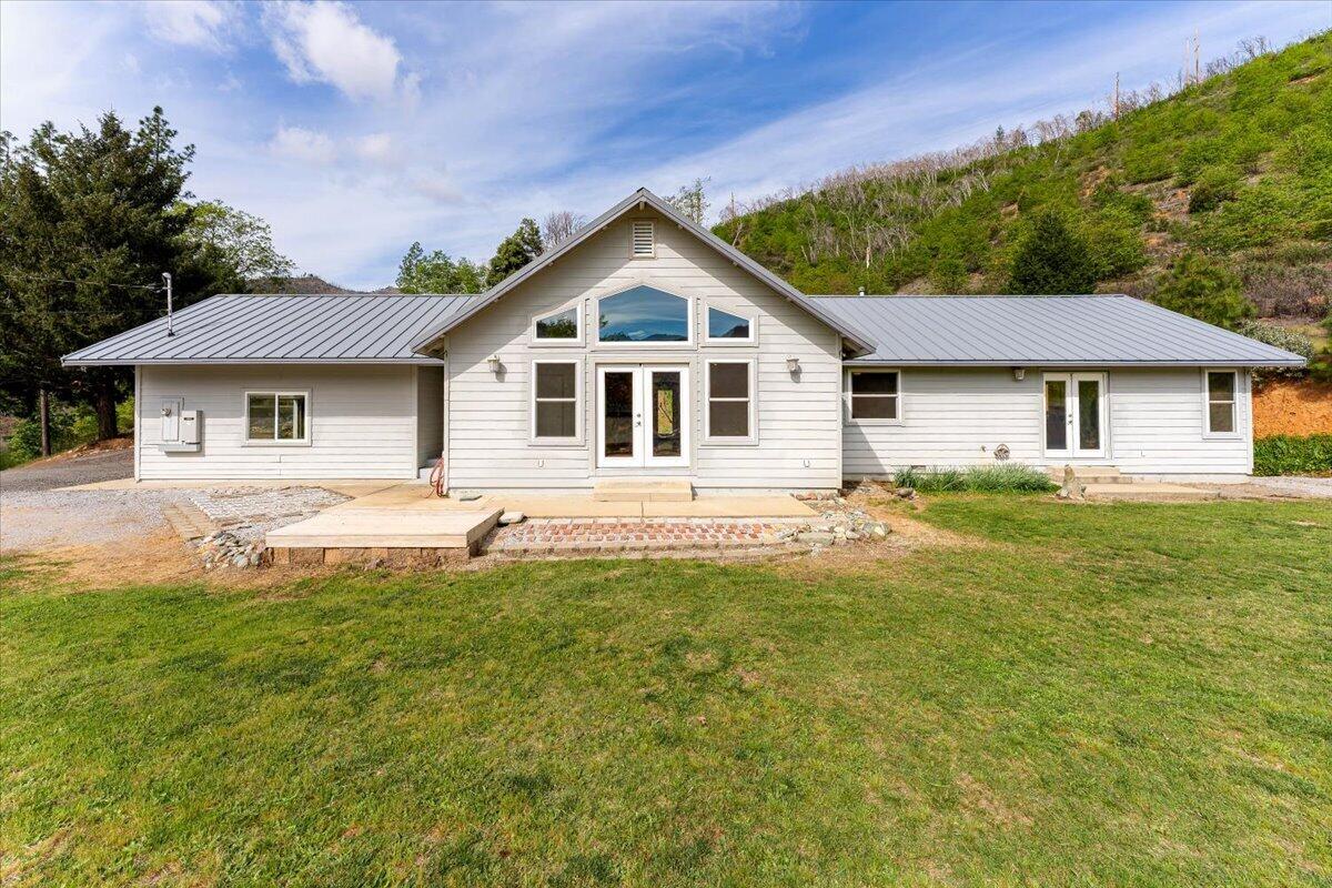 23500 Little Slate Creek Road Lakehead, CA 96051 - Photo 6 of 33 02-23500 Little Slate Creek Rd 2