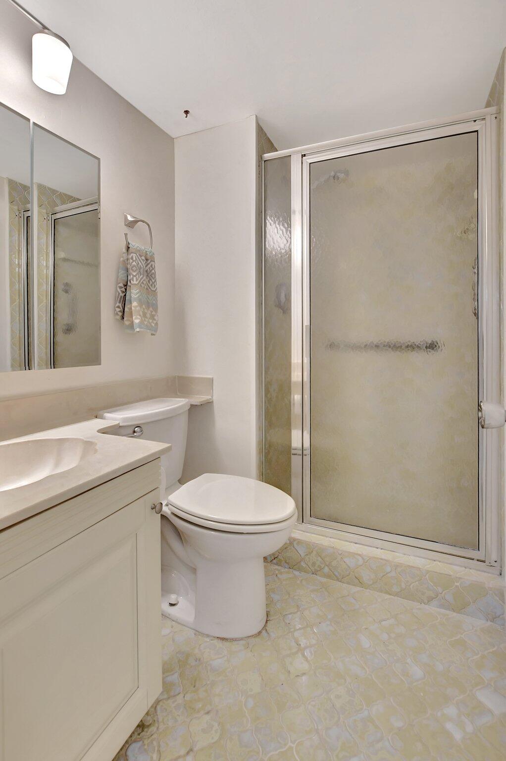 5900 Northeast 7th Avenue, Unit 105N Boca Raton, FL 33487 - Photo 13 of 30 6-web-or-mls-DSC_0081