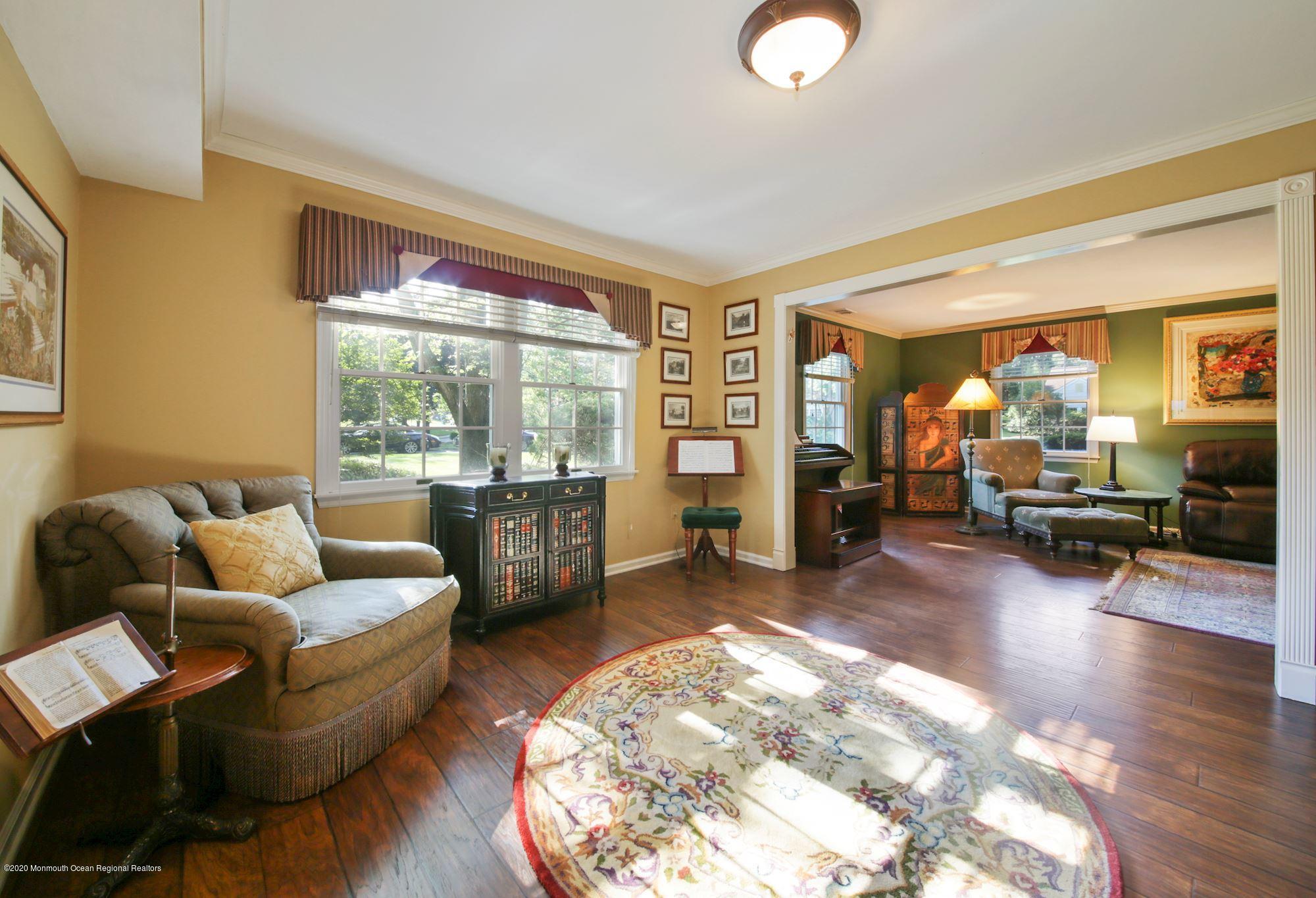12 Belaire Road Marlboro, NJ 07746 - Photo 5 of 23 Dining Room