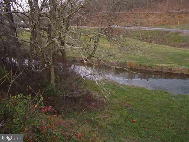7071 Beaver Spring Road Harrisburg, PA 17111 - Photo 20 of 21 Gallery Image 20