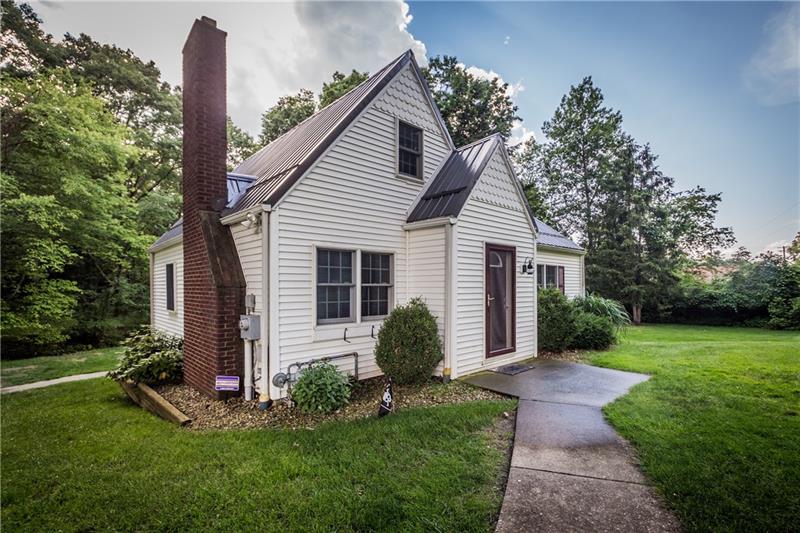 2080 Old State Road Gibsonia, PA 15044 - Photo 2 of 25 Gallery Image 2