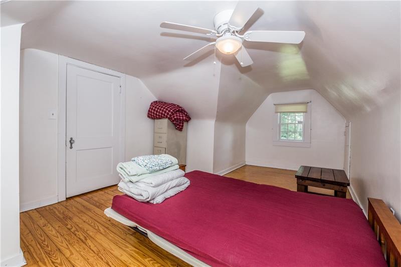 2080 Old State Road Gibsonia, PA 15044 - Photo 16 of 25 Gallery Image 16