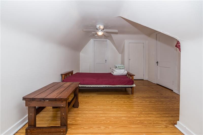 2080 Old State Road Gibsonia, PA 15044 - Photo 17 of 25 Gallery Image 17