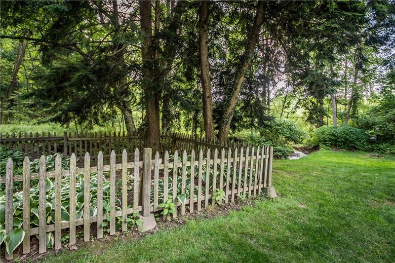 2080 Old State Road Gibsonia, PA 15044 - Photo 22 of 25 Gallery Image 22