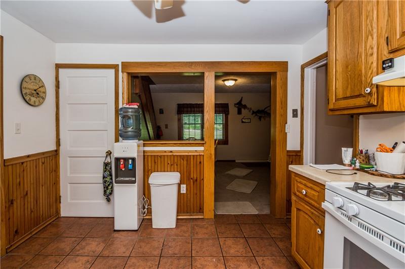 2080 Old State Road Gibsonia, PA 15044 - Photo 5 of 25 Gallery Image 5