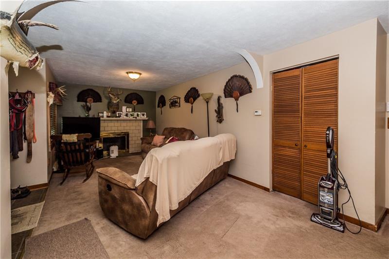 2080 Old State Road Gibsonia, PA 15044 - Photo 10 of 25 Gallery Image 10