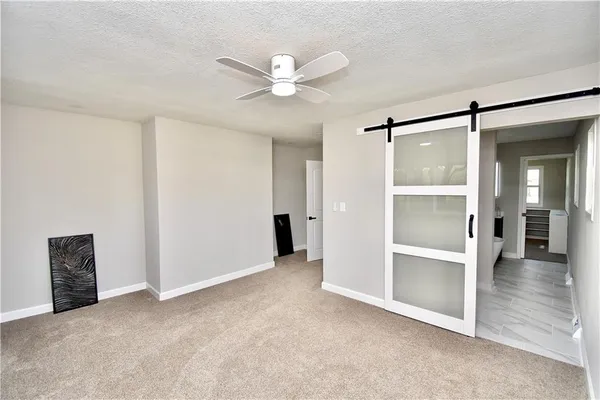 $650,000 | 7019 West 69th Terrace, Overland Park, KS 66204