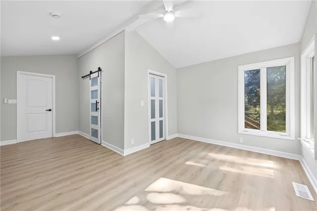 $650,000 | 7019 West 69th Terrace, Overland Park, KS 66204