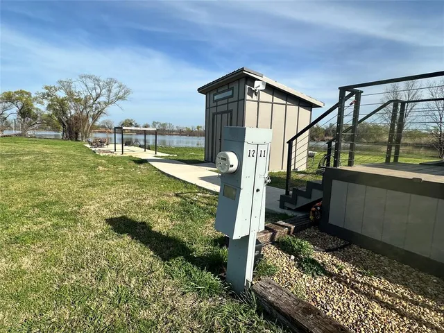 $58,000 | 5096 Waterfront Road, Kerens, TX 75144