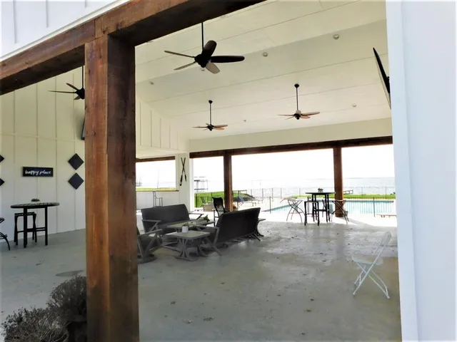 $58,000 | 5096 Waterfront Road, Kerens, TX 75144