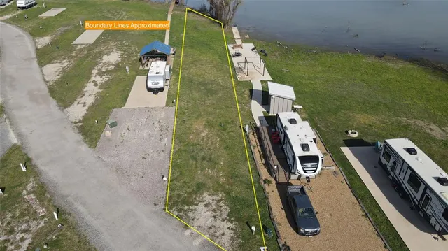 $58,000 | 5096 Waterfront Road, Kerens, TX 75144