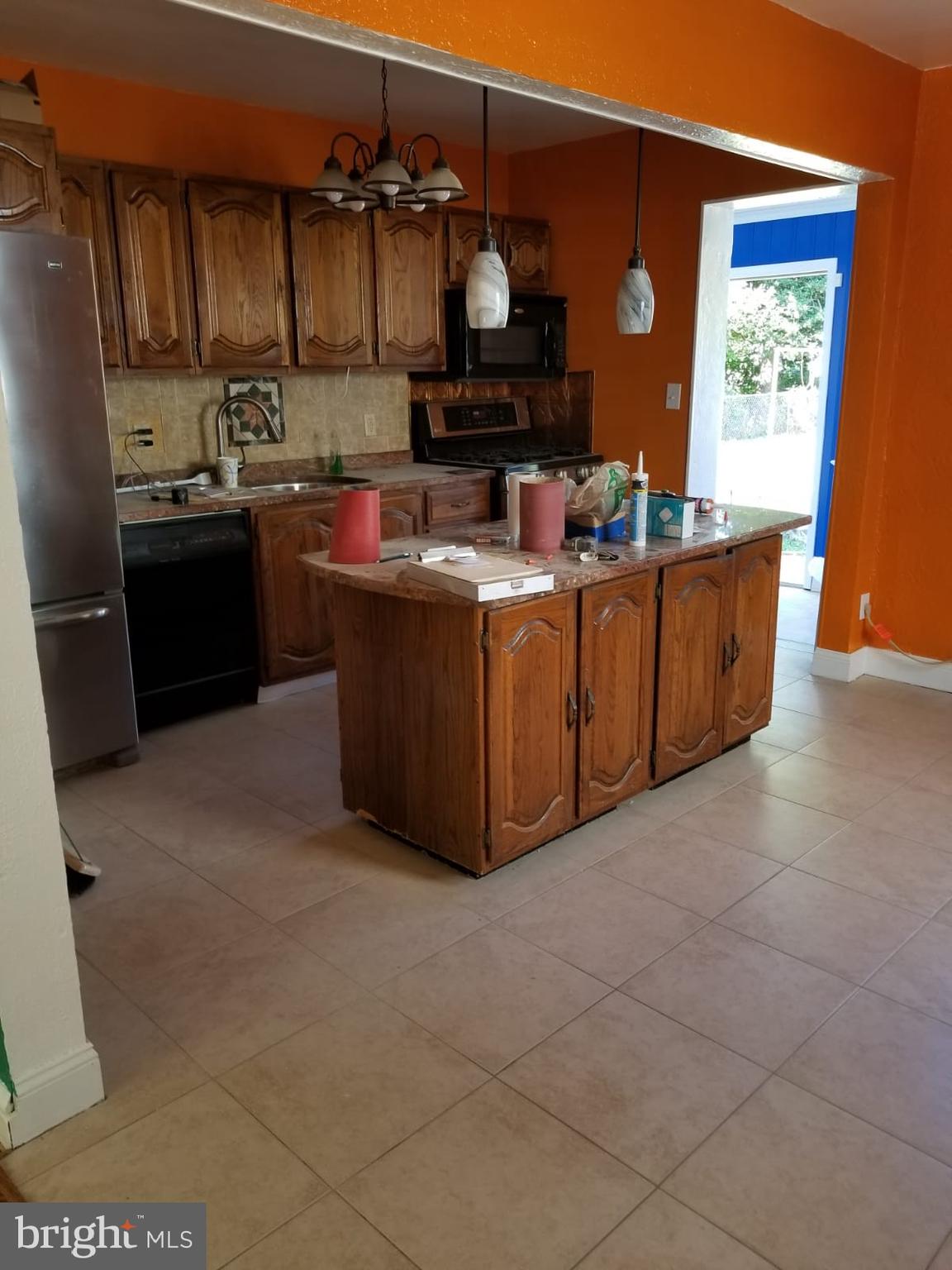 408 Sutherland Road Ewing, NJ 08618 - Photo 18 of 19 Gallery Image 18