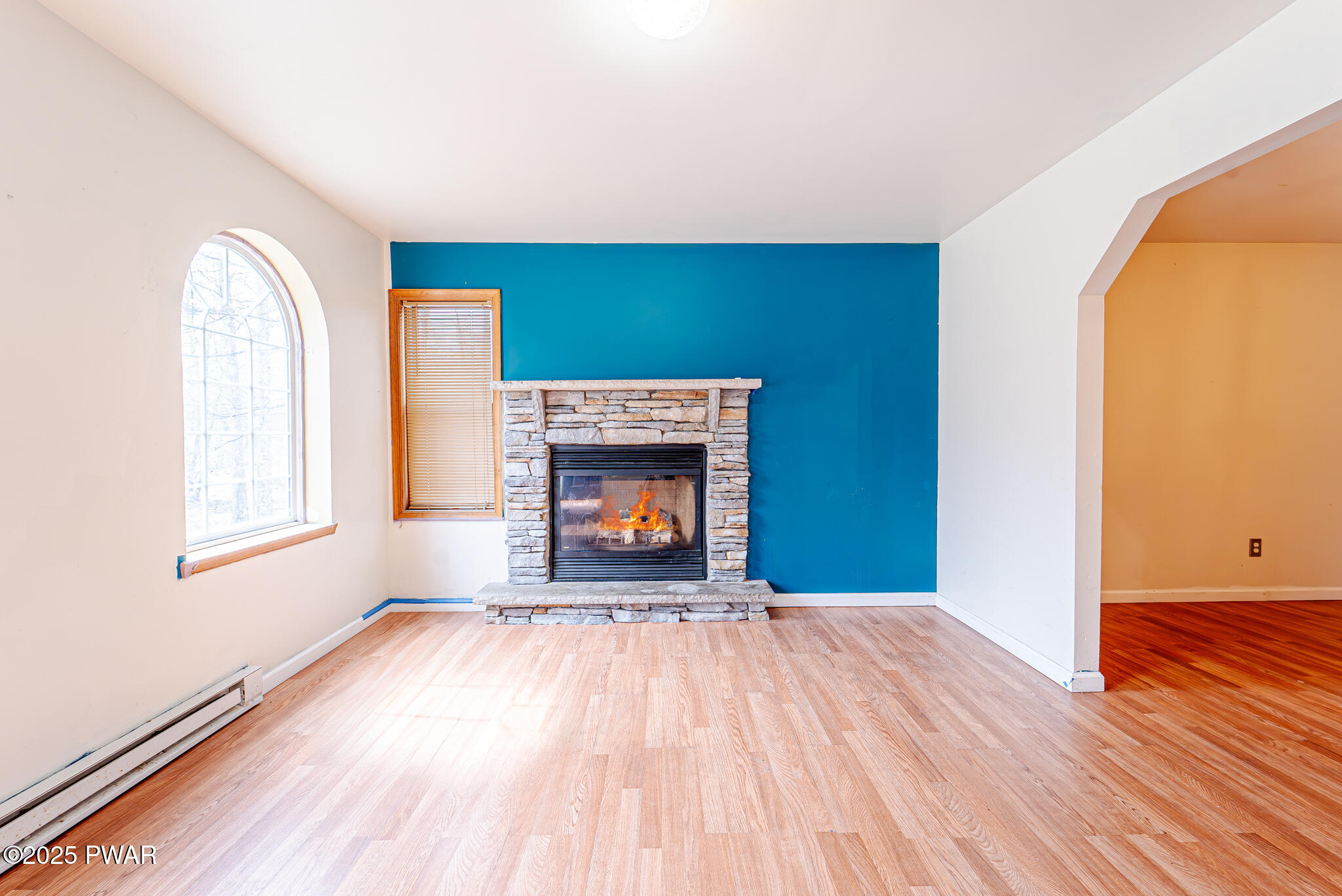 4454 Pine Ridge Drive East Bushkill, PA 18324 - Photo 11 of 33 living room