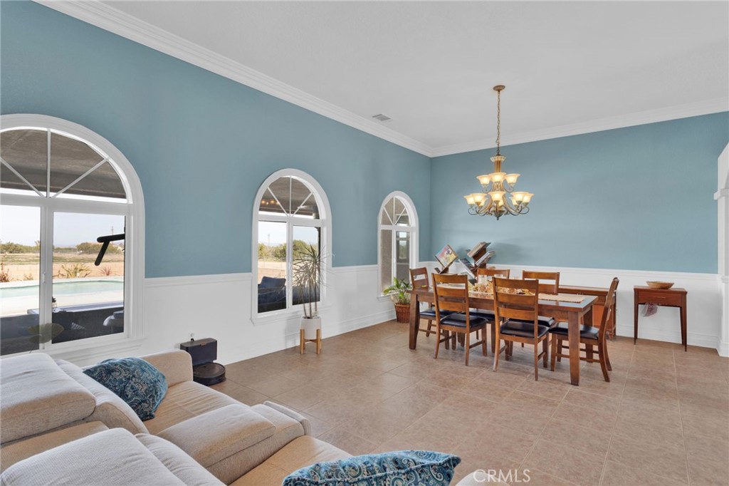 12290 Larch Road Oak Hills, CA 92344 - Photo 12 of 75