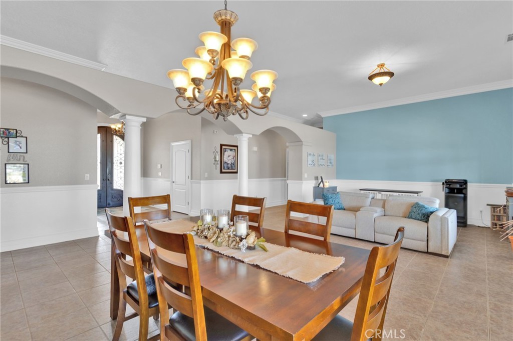 12290 Larch Road Oak Hills, CA 92344 - Photo 15 of 75