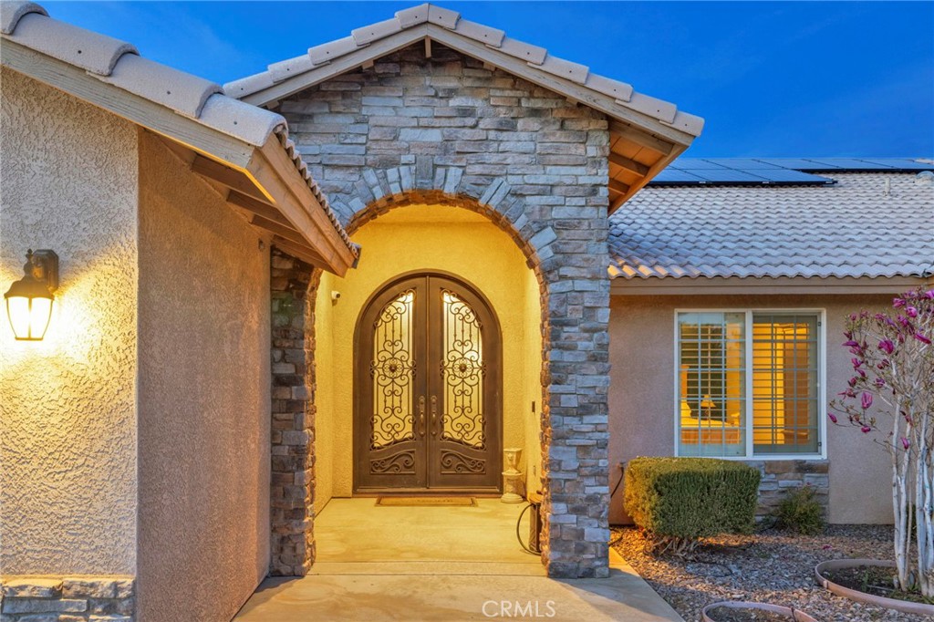 12290 Larch Road Oak Hills, CA 92344 - Photo 71 of 75