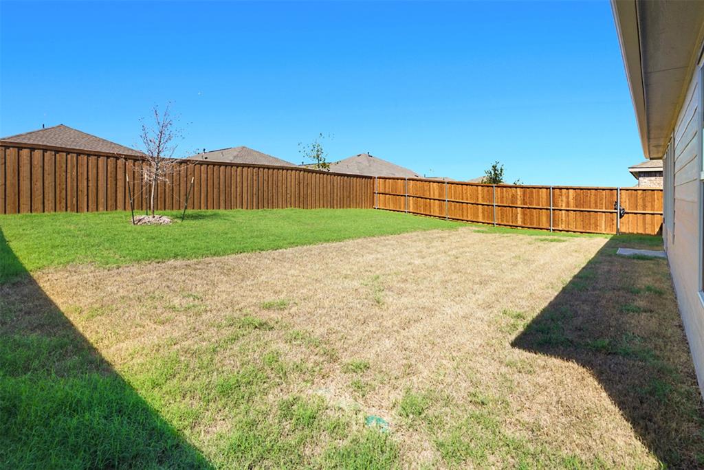 909 Cole Street Howe, TX 75459 - Photo 22 of 24 Gallery Image 22