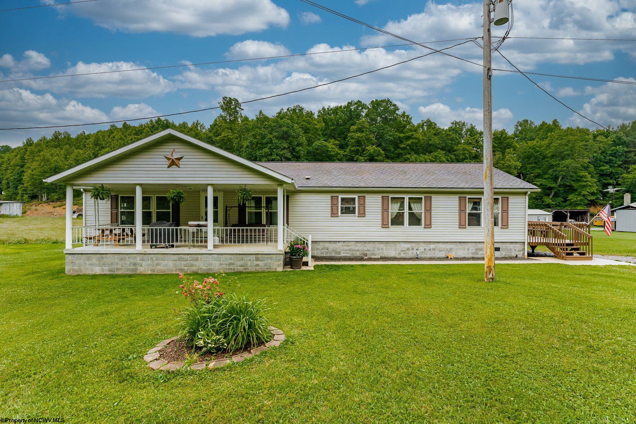 1318 Marquess Road Tunnelton, WV 26444 - Photo 2 of 29 Gallery Image 2