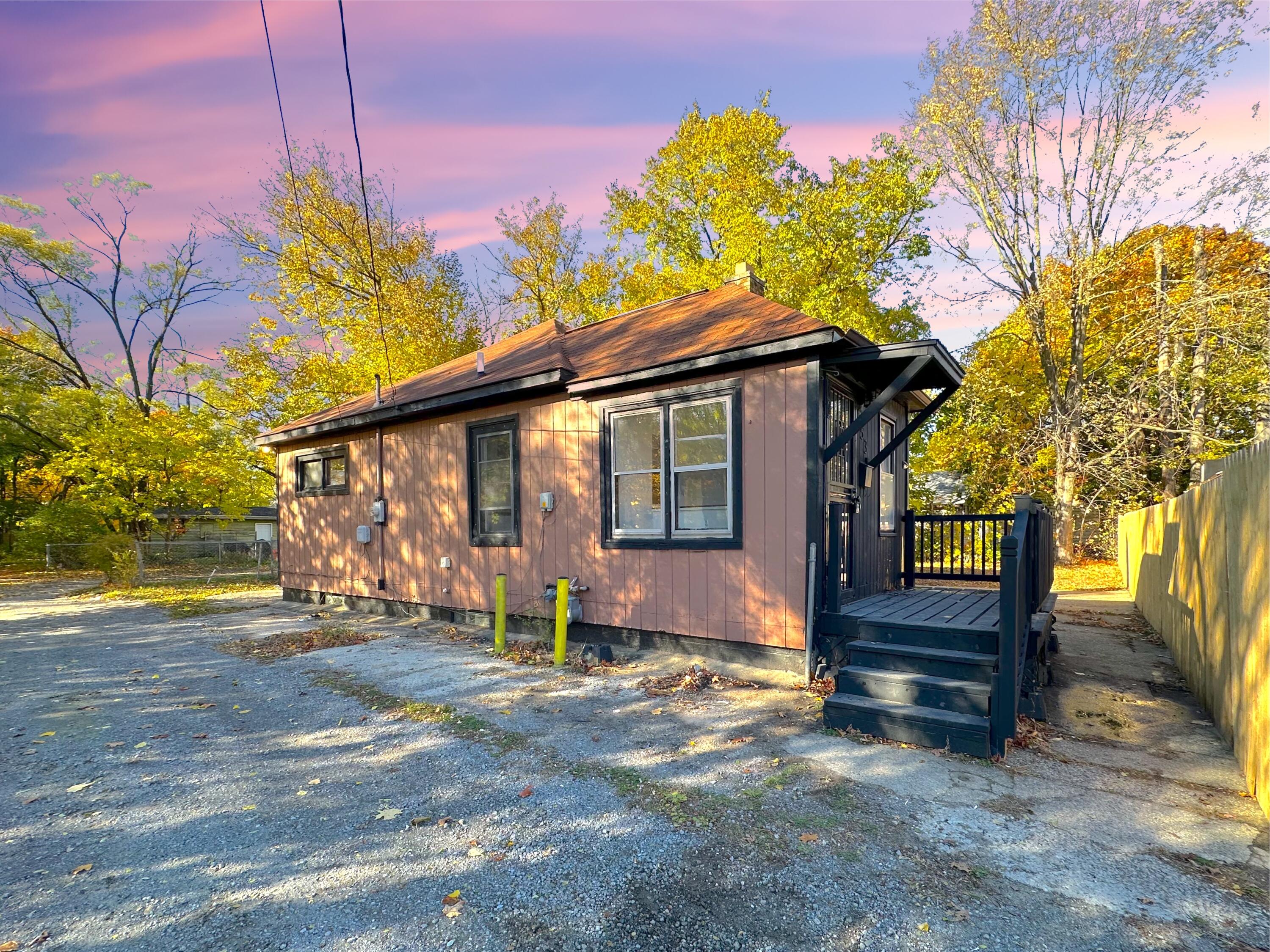 653 Orchard Avenue, Unit 5 Muskegon, MI 49442 - Photo 26 of 30 IMG_8533