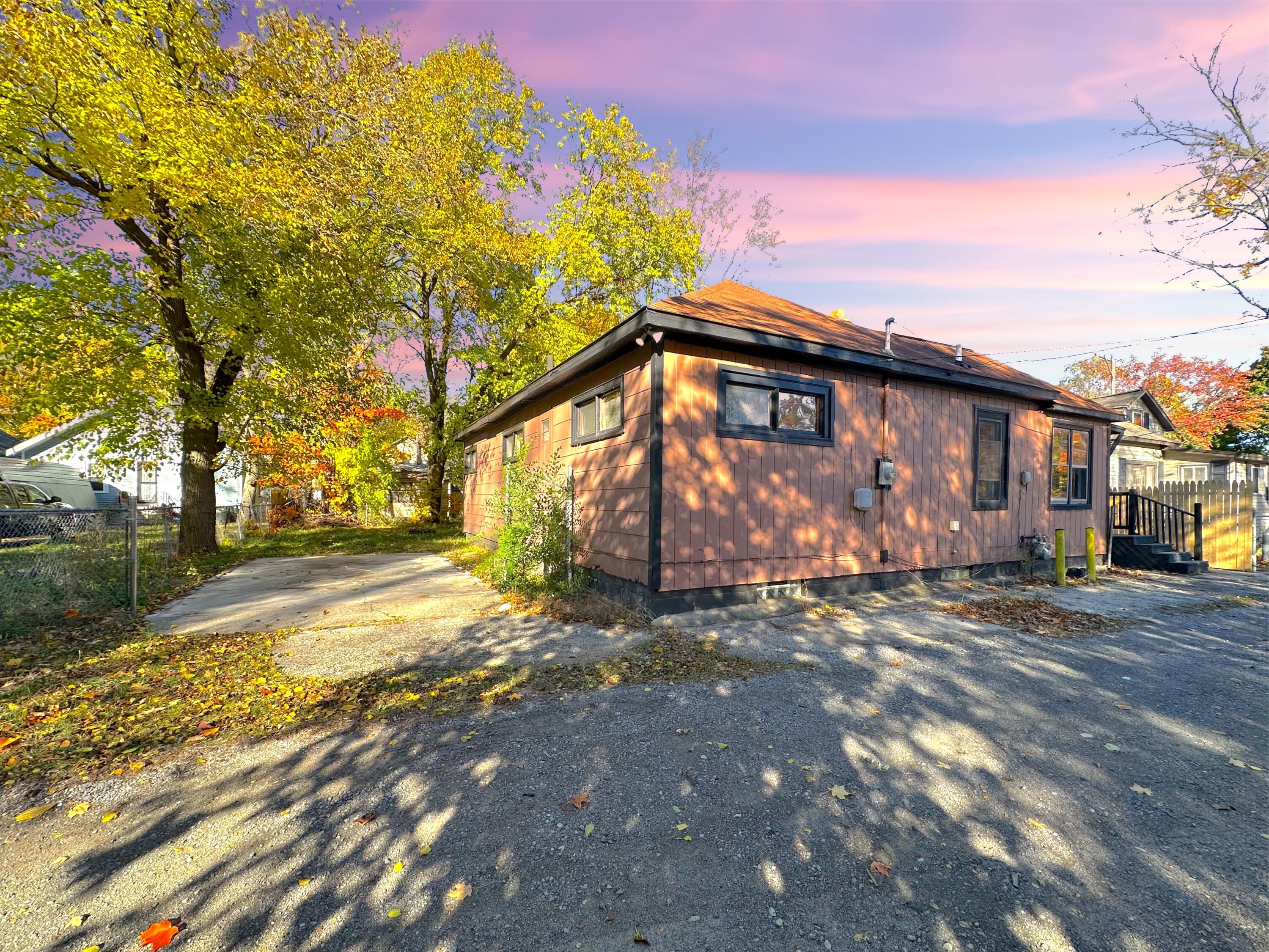 653 Orchard Avenue, Unit 5 Muskegon, MI 49442 - Photo 27 of 30 IMG_8535